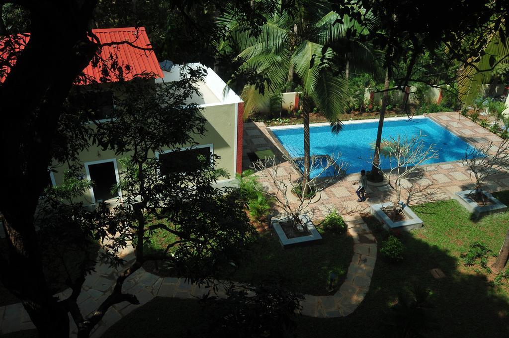 Club X Apartment Canacona Bagian luar foto